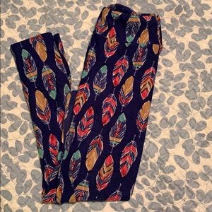 Lularoe feather leggings